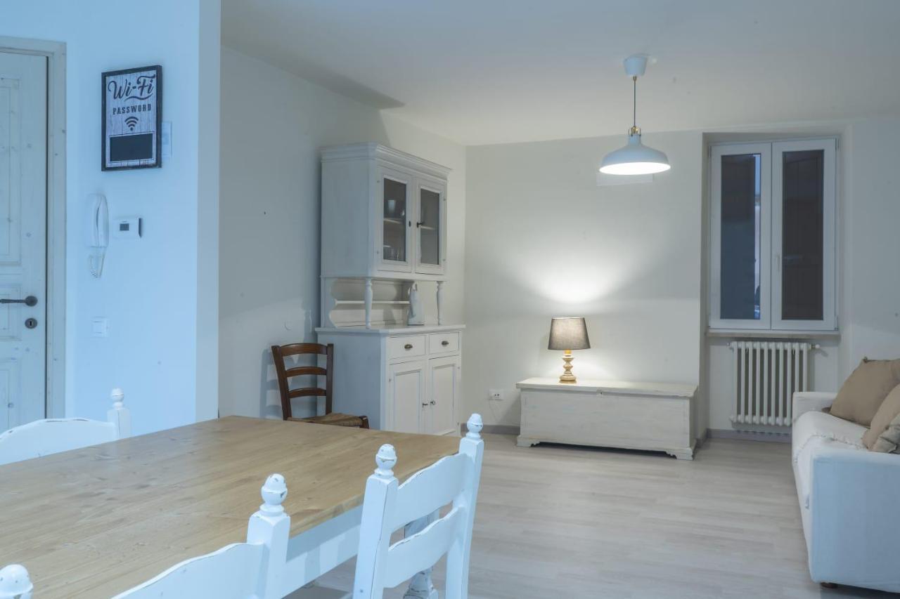 Martalagattahome San Felice del Benaco Esterno foto