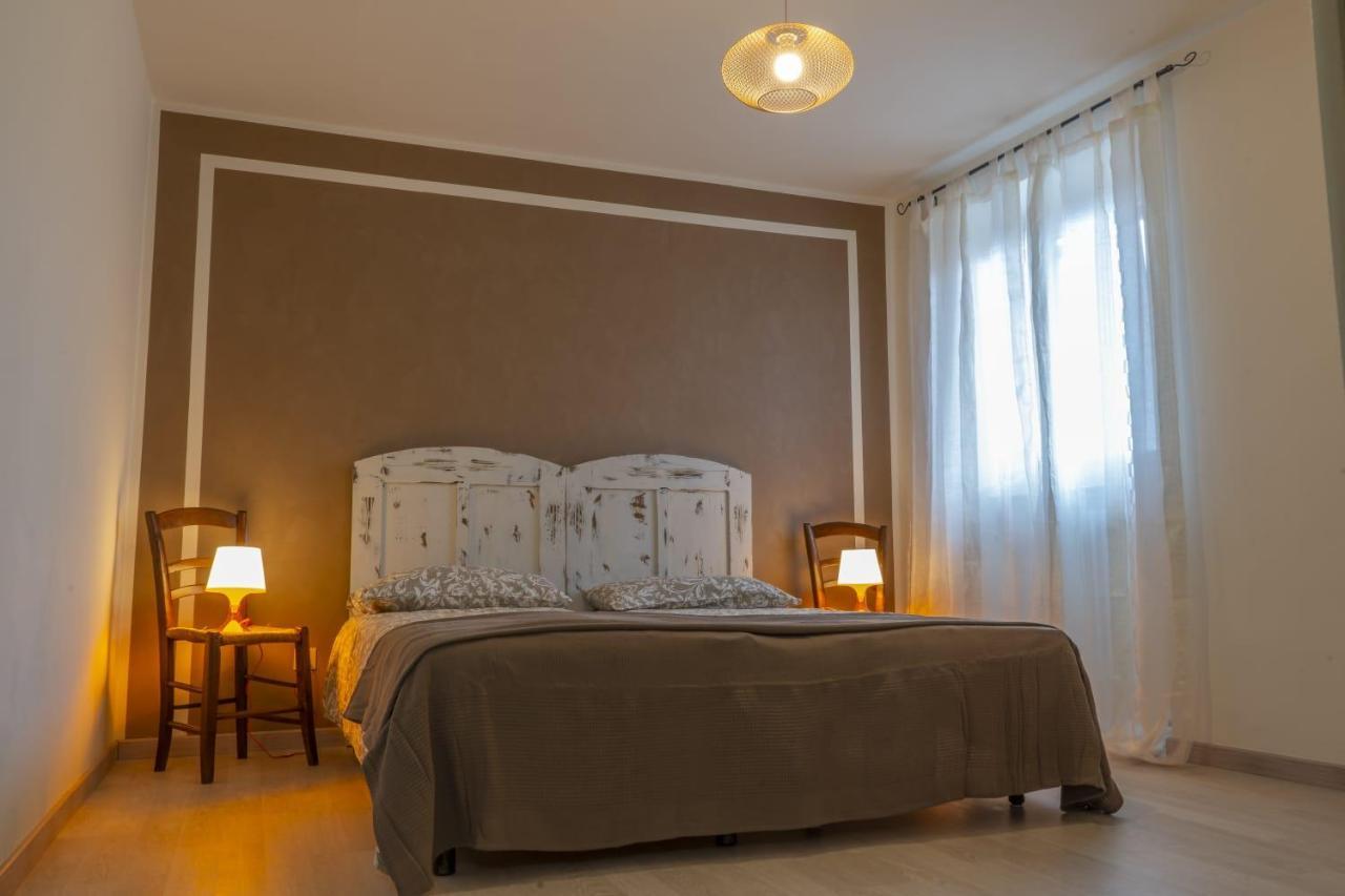 Martalagattahome San Felice del Benaco Esterno foto